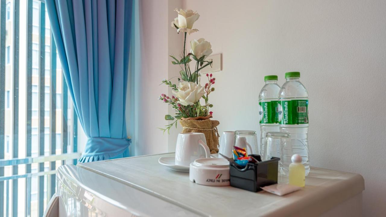 Nice To Meat You Rooms Patong Екстериор снимка